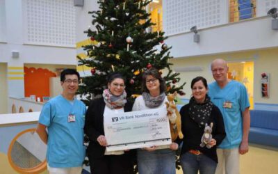 Förderverein Buchfinken unterstützt Klinikum: Spende von Kindern für Kinder